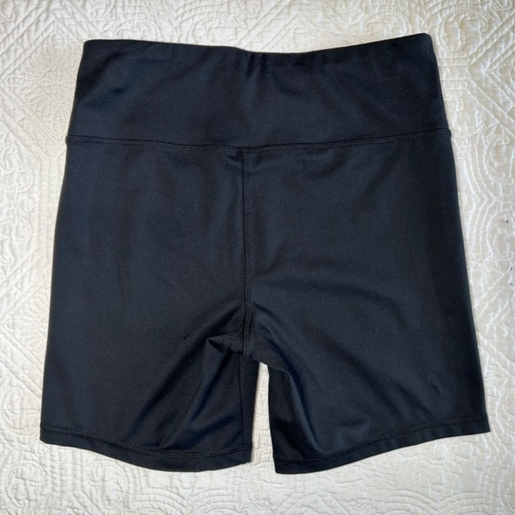 Jockey Women's Bike Shorts - Med - 2 pairs - Picture 4 of 5